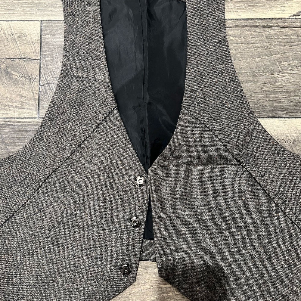No fits! Must go!